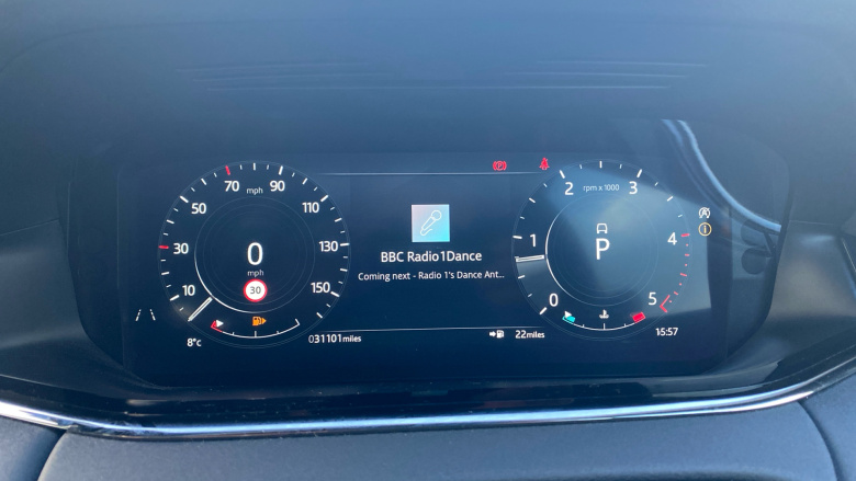 Land Rover Range Rover Evoque 2.0 D200 R-Dynamic SE 5dr Auto Diesel Hatchback